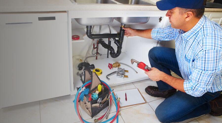 Local tankless water heater installation in Yukon, MO